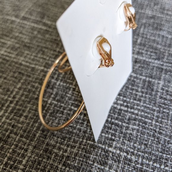 Clip on earrings bundle - Picture 6 of 6